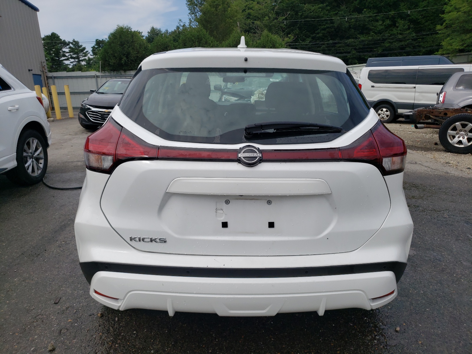 3N1CP5BV4NL505647 2022 Nissan Kicks S