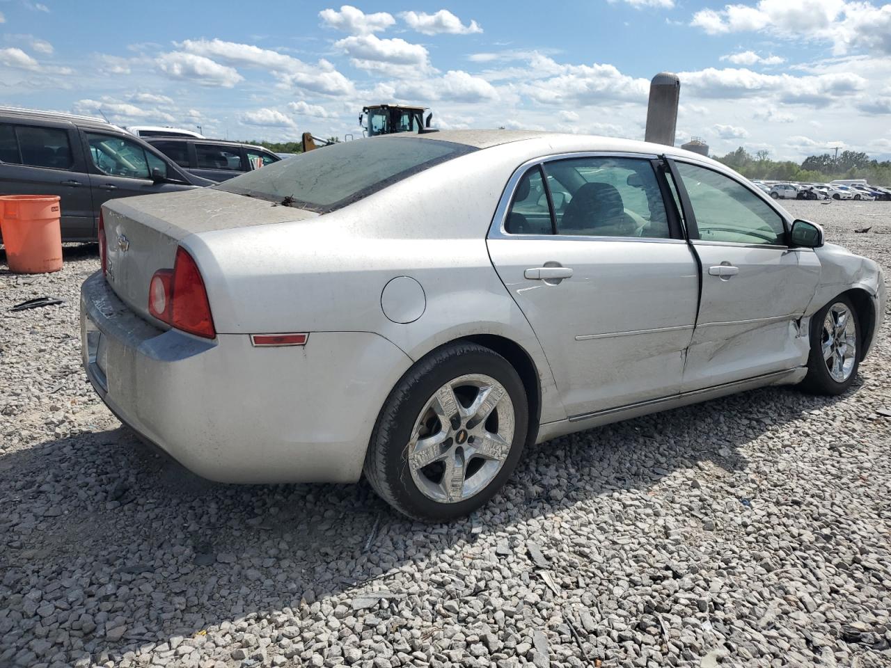 2010 Chevrolet Malibu - Image 3