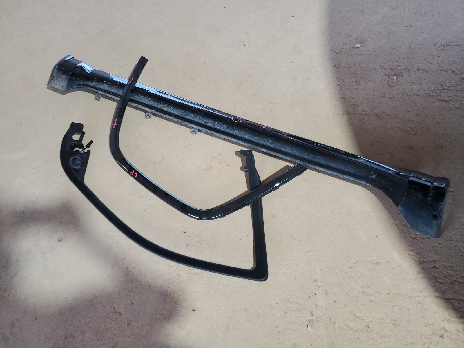 1C4RJEAG5LC113801 2020 Jeep Grand Cherokee Laredo