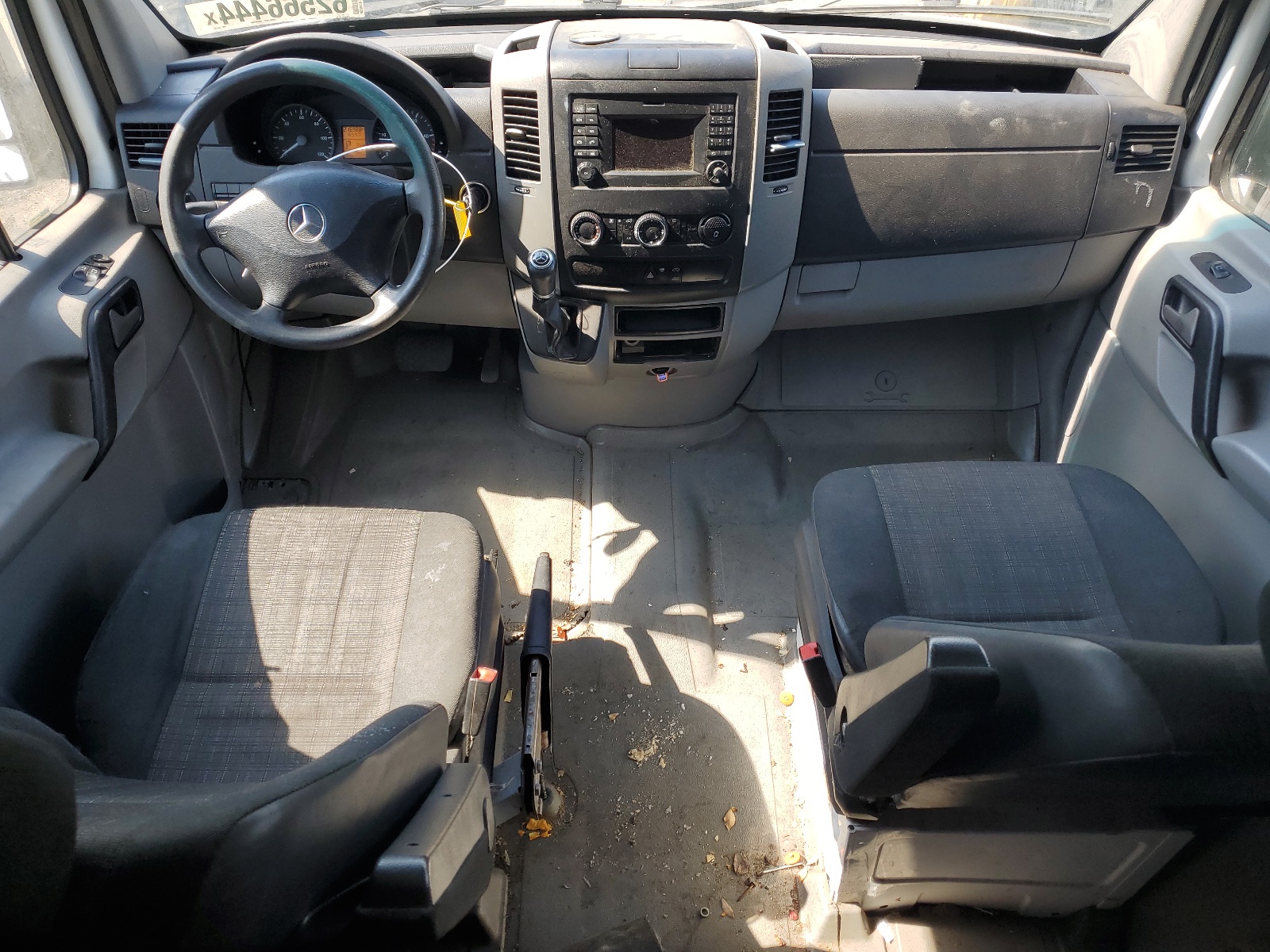 WD3PE7DC6E5835165 2014 Mercedes-Benz Sprinter 2500