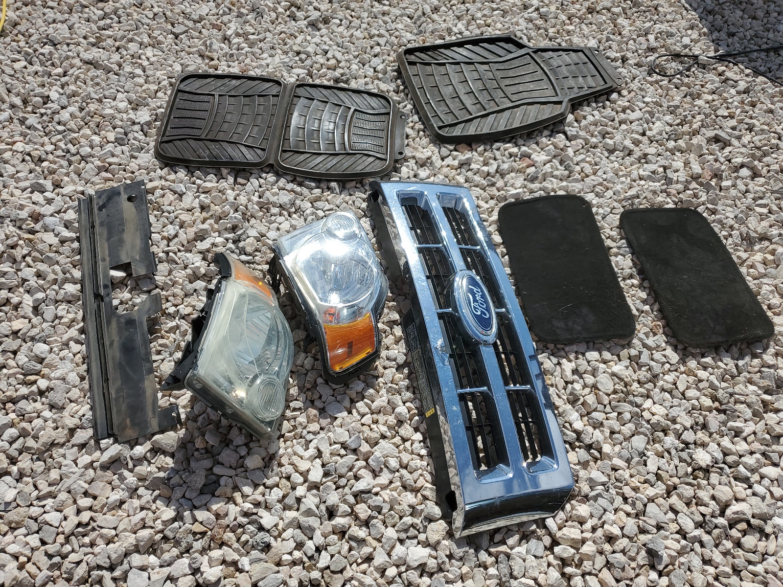 1FMCU9DGXBKC52385 2011 Ford Escape Xlt