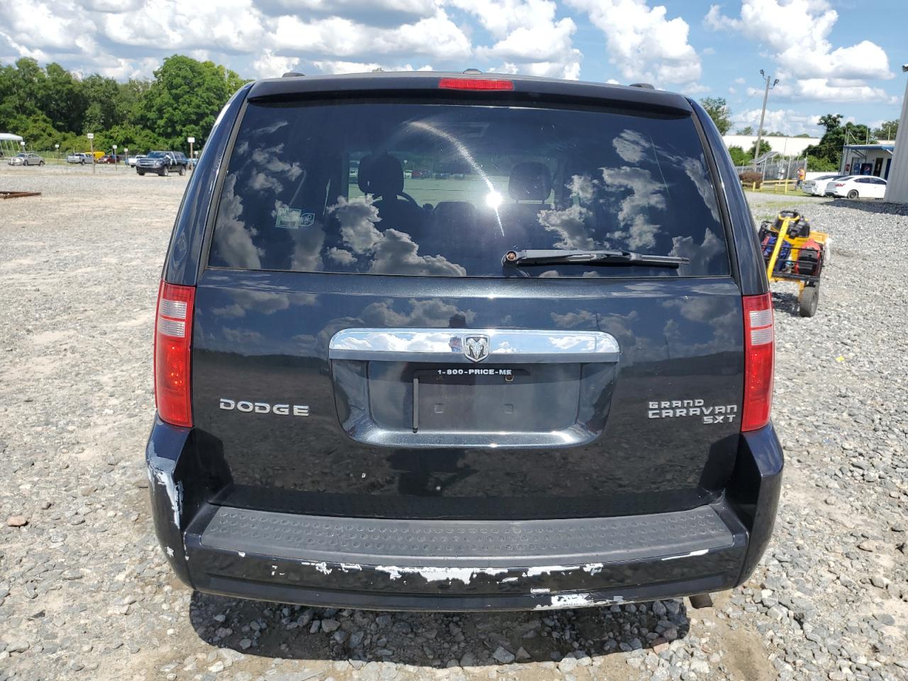 2D4RN5D18AR292435 2010 Dodge Grand Caravan Sxt