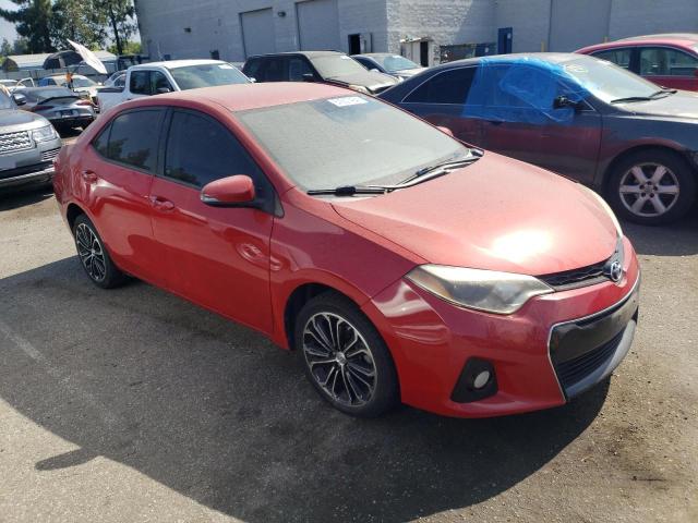 Sedans TOYOTA COROLLA 2016 Czerwony
