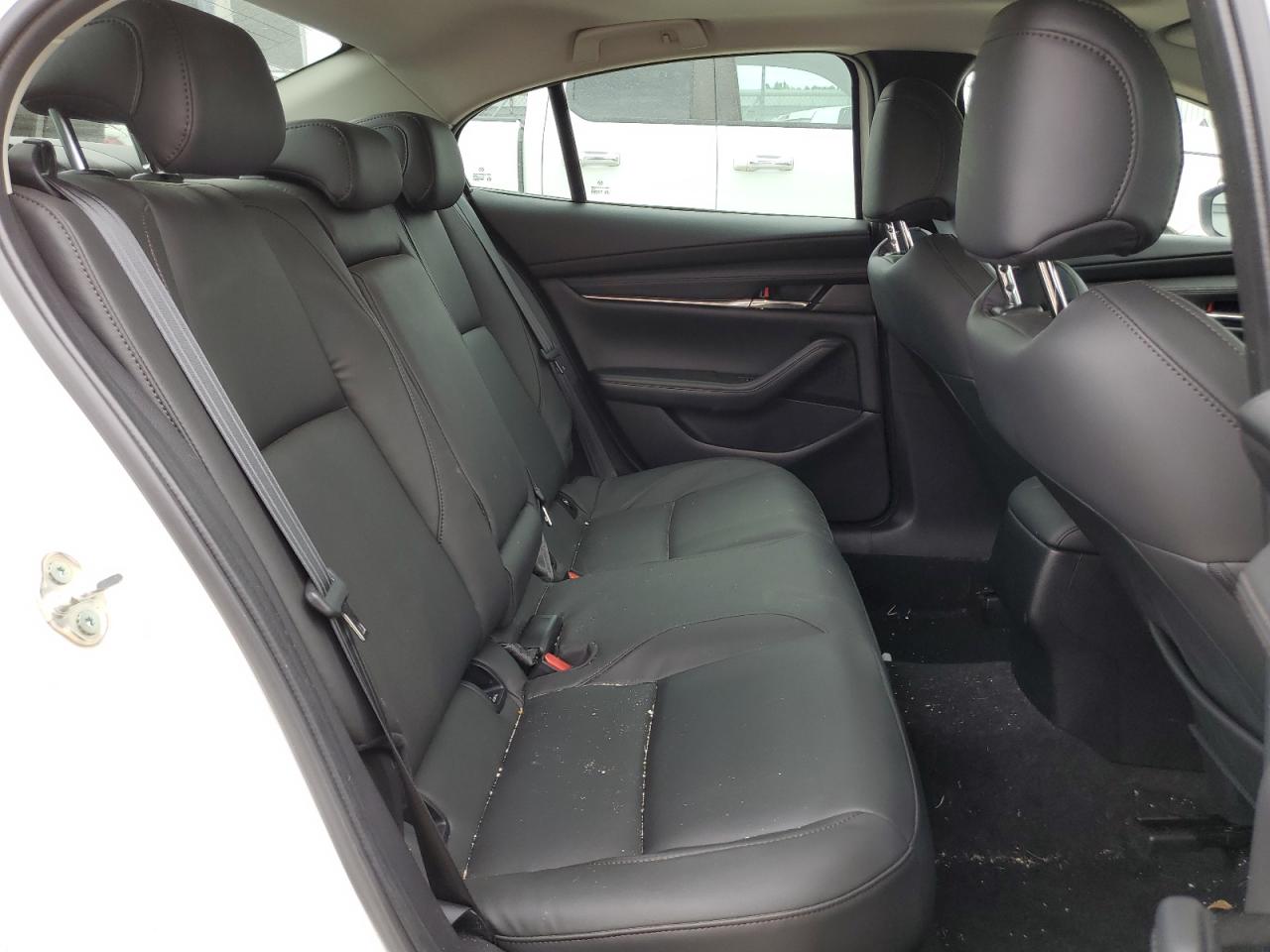 2022 Mazda 3 Preferred VIN: 3MZBPACL3NM311925 Lot: 64563764