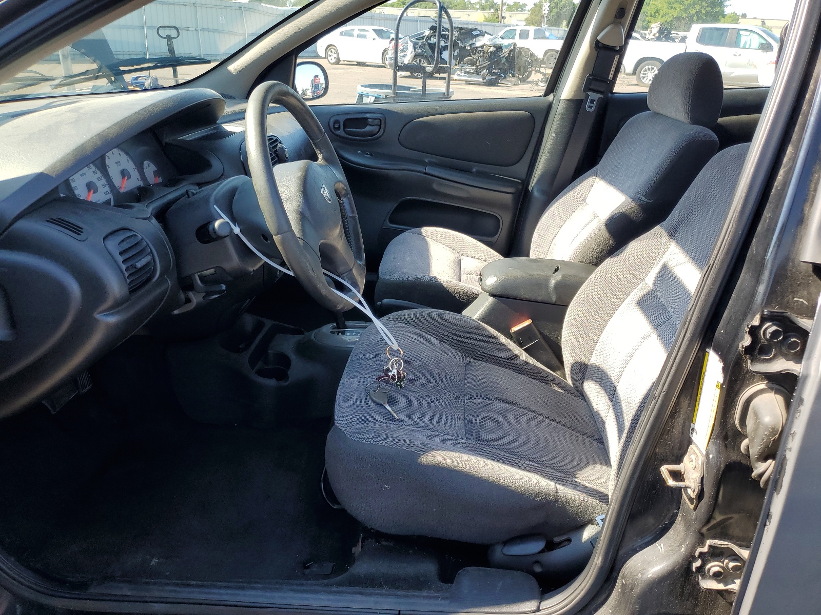 1B3ES26C74D611379 2004 Dodge Neon Base