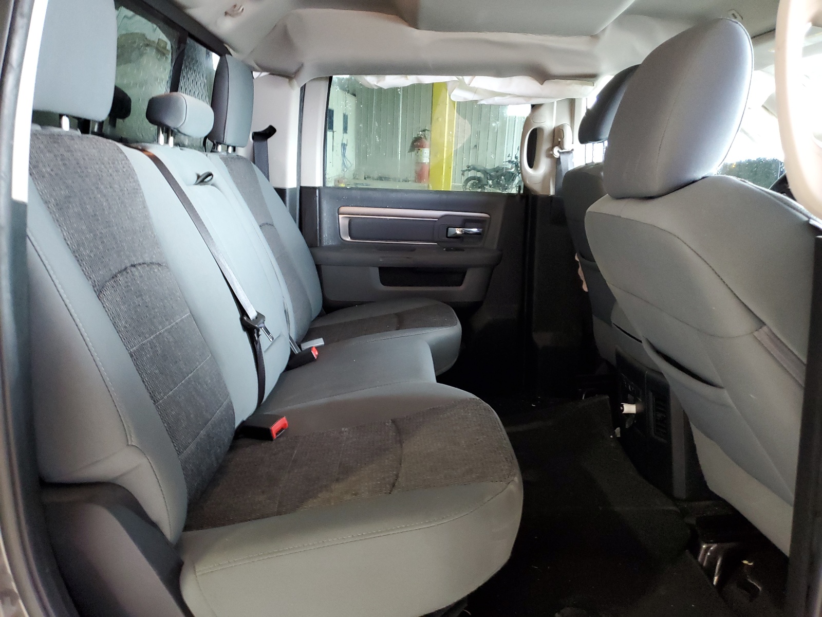 3C6RR6LT0HG521269 2017 Ram 1500 Slt