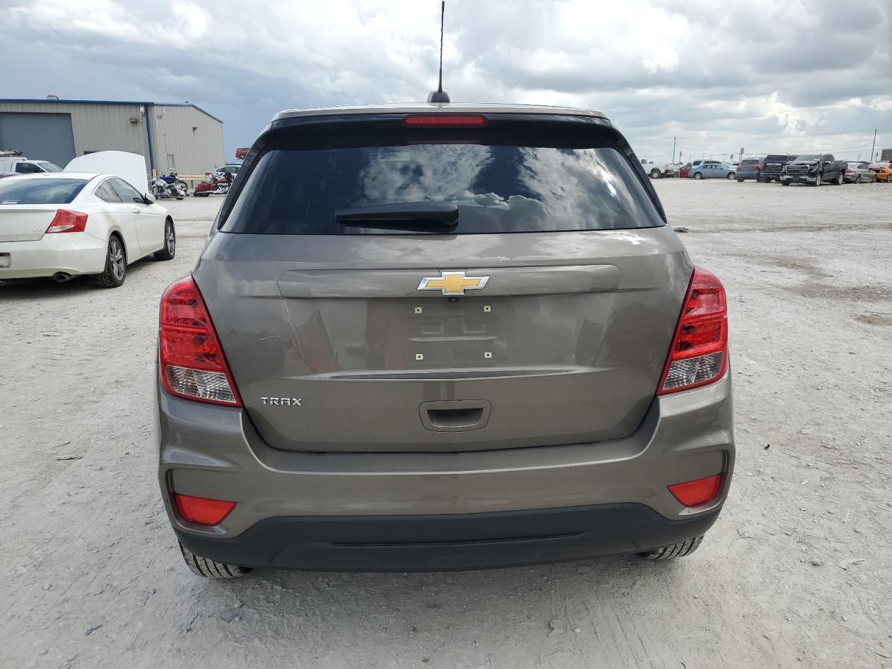 2020 Chevrolet Trax Ls VIN: KL7CJKSBXLB354330 Lot: 62464204