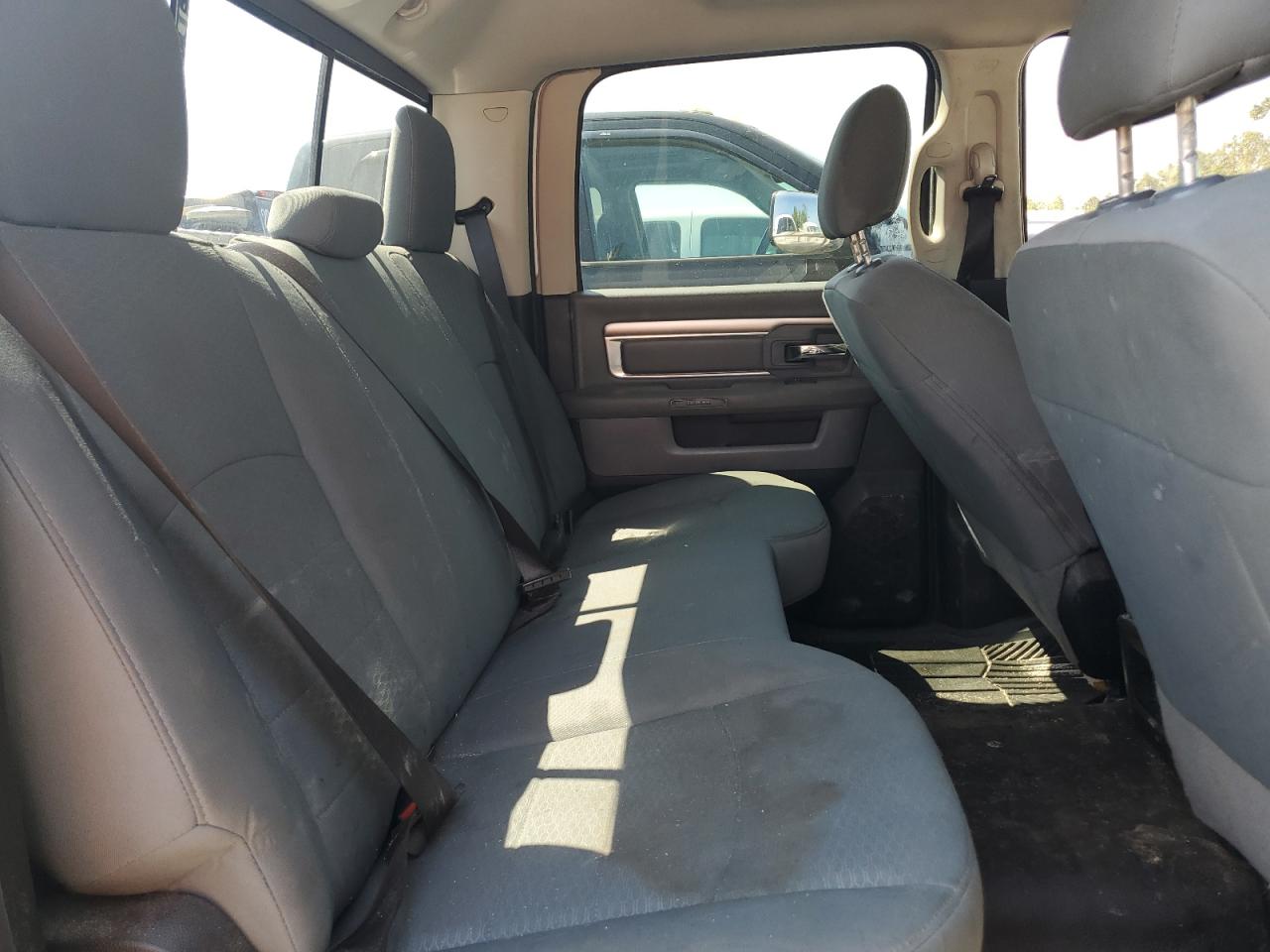 2018 Ram 3500 Slt VIN: 3C63RRHLXJG285302 Lot: 60997694