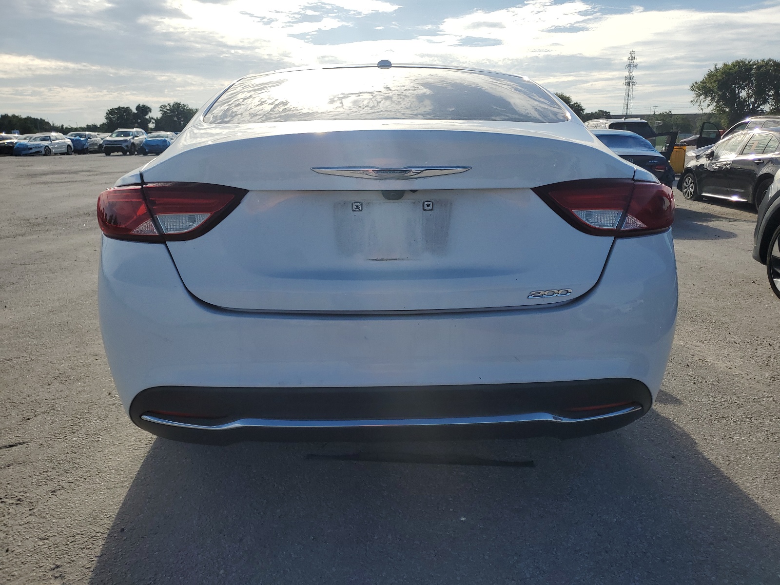 1C3CCCAB9FN696038 2015 Chrysler 200 Limited