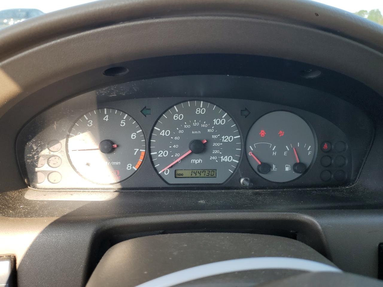 2002 Mazda 626 Es VIN: 1YVGF22D725263644 Lot: 63395554