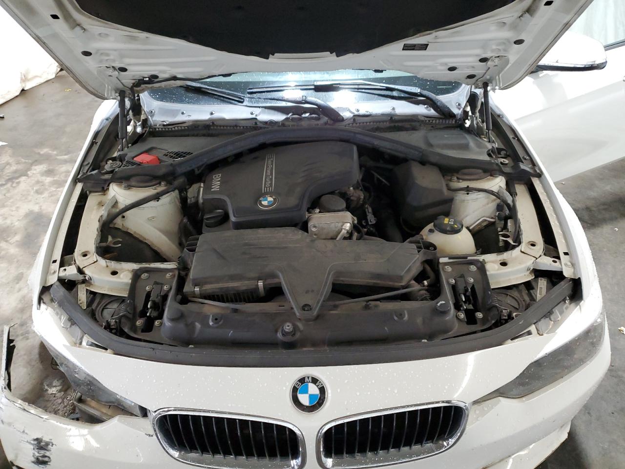 2015 BMW 3er - Image 11