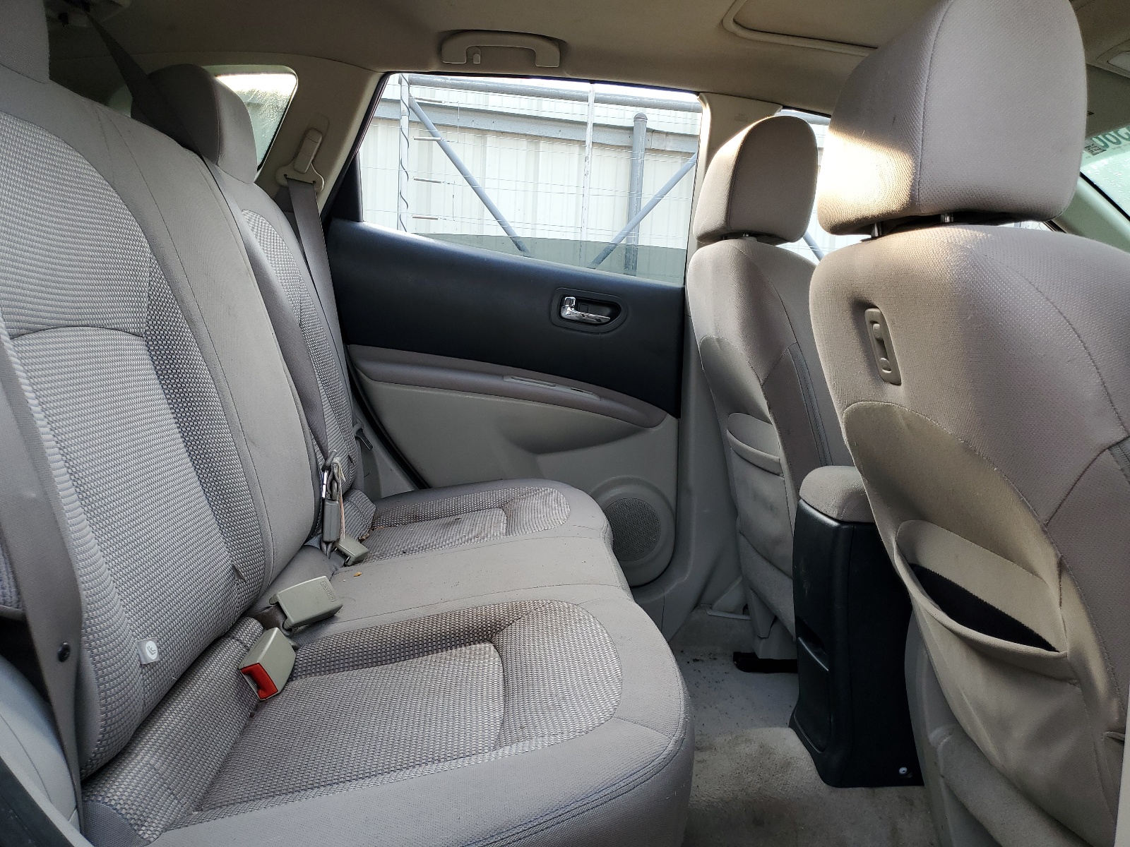 JN8AS5MT0BW186790 2011 Nissan Rogue S