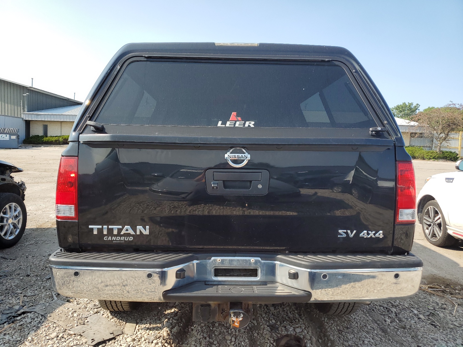 1N6AA0CC7FN502570 2015 Nissan Titan S