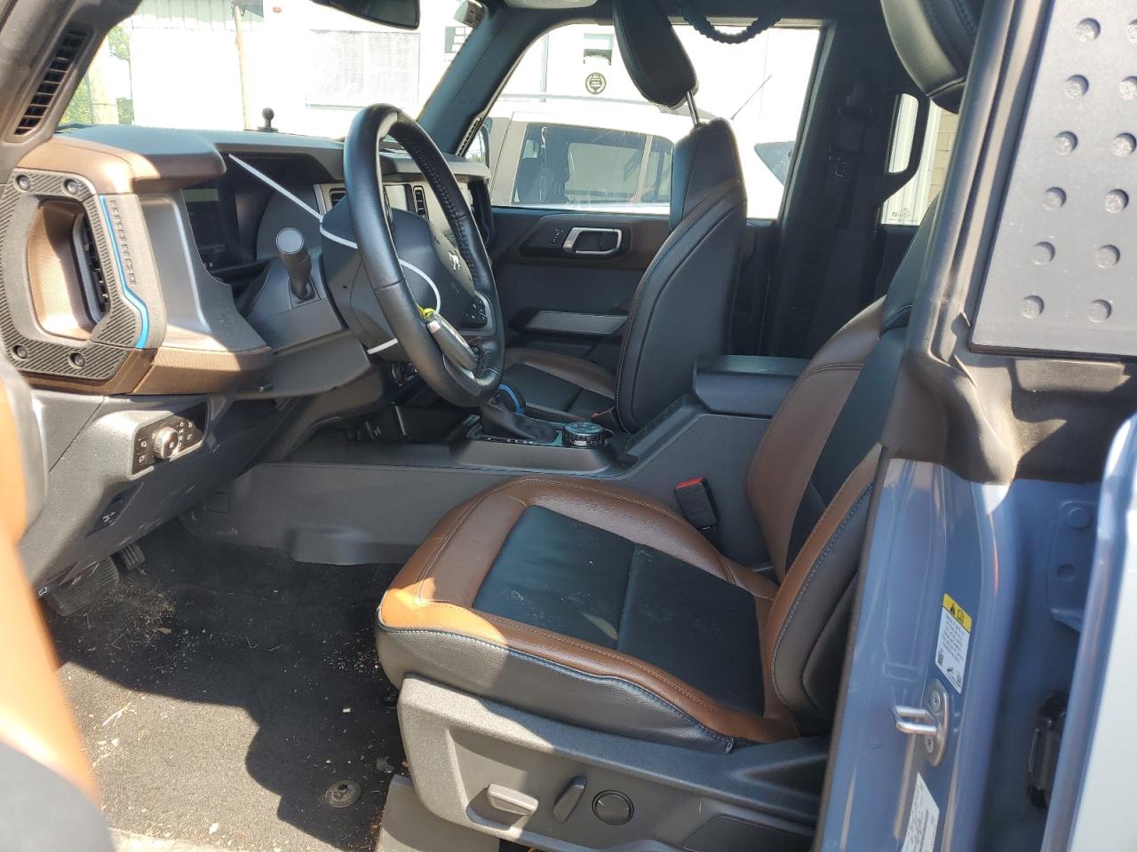 2023 Ford Bronco Base VIN: 1FMEE5DP7PLB57914 Lot: 60947234