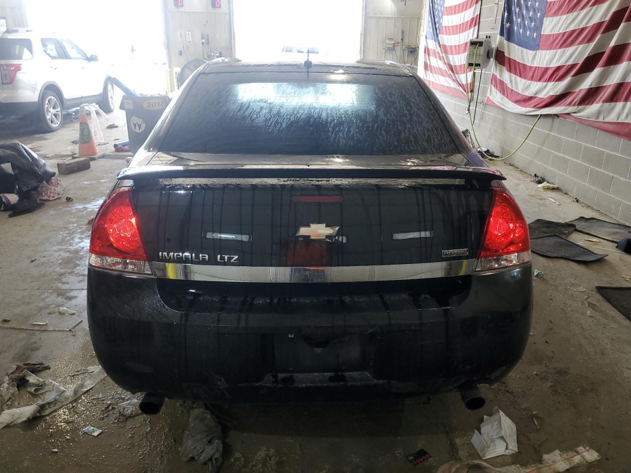 2G1WC5EM7A1178187 2010 Chevrolet Impala Ltz