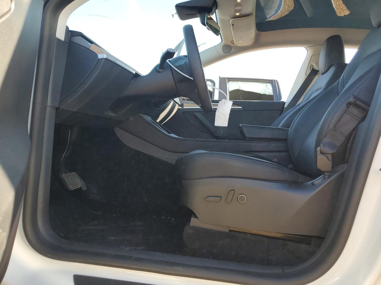 7SAYGDEE7NA013007 2022 Tesla Model Y