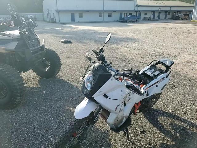 2012 Ktm 990 Adventure R VIN: VBKVA940XCM984190 Lot: 65218414