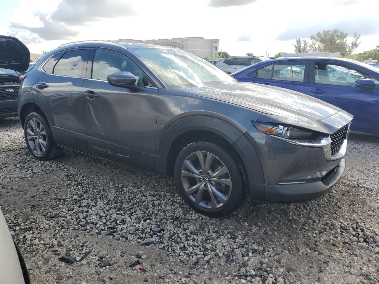 3MVDMADL7MM20193X 2021 Mazda Cx-30 Premium