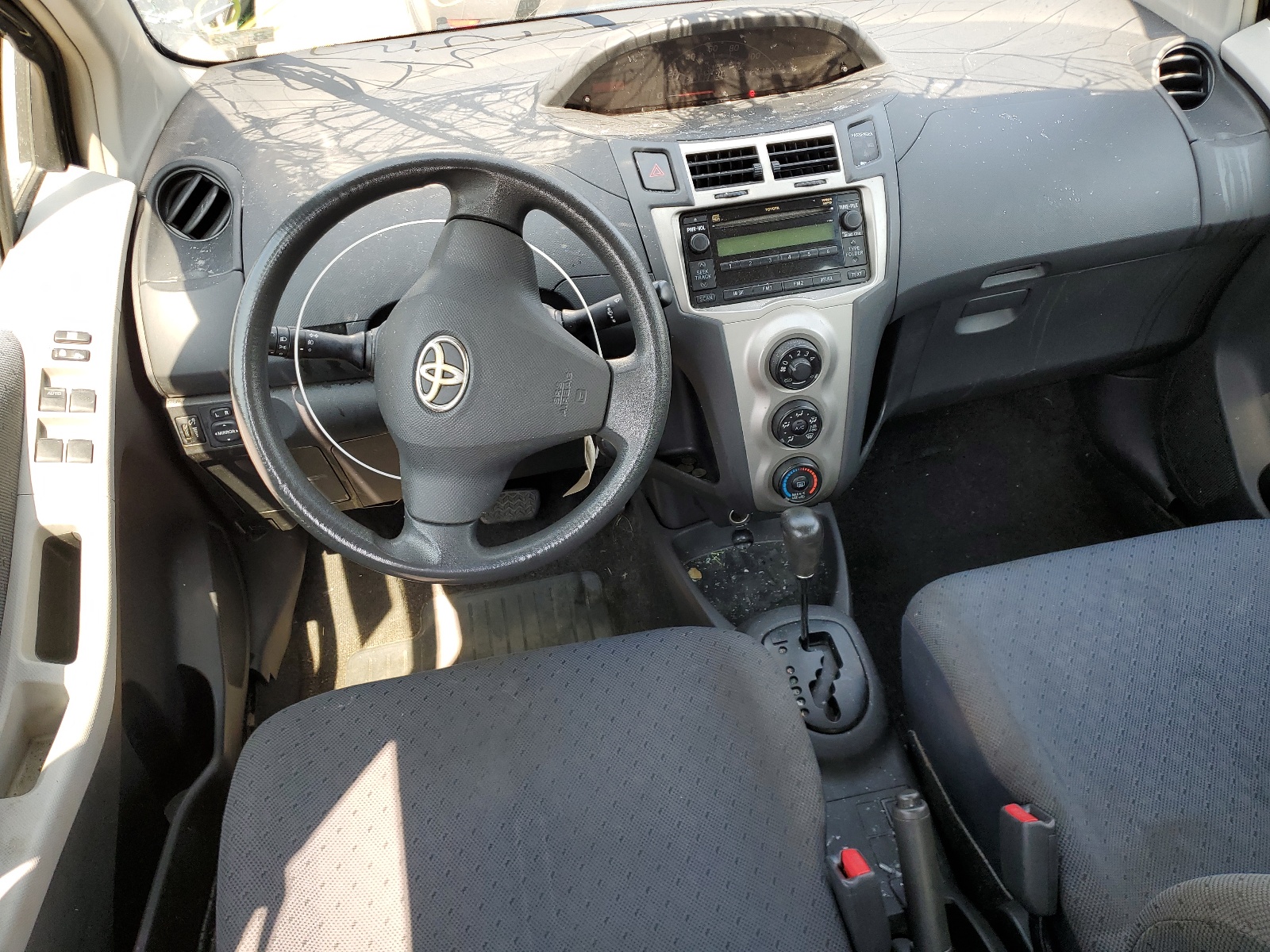 JTDKT4K35A5295826 2010 Toyota Yaris