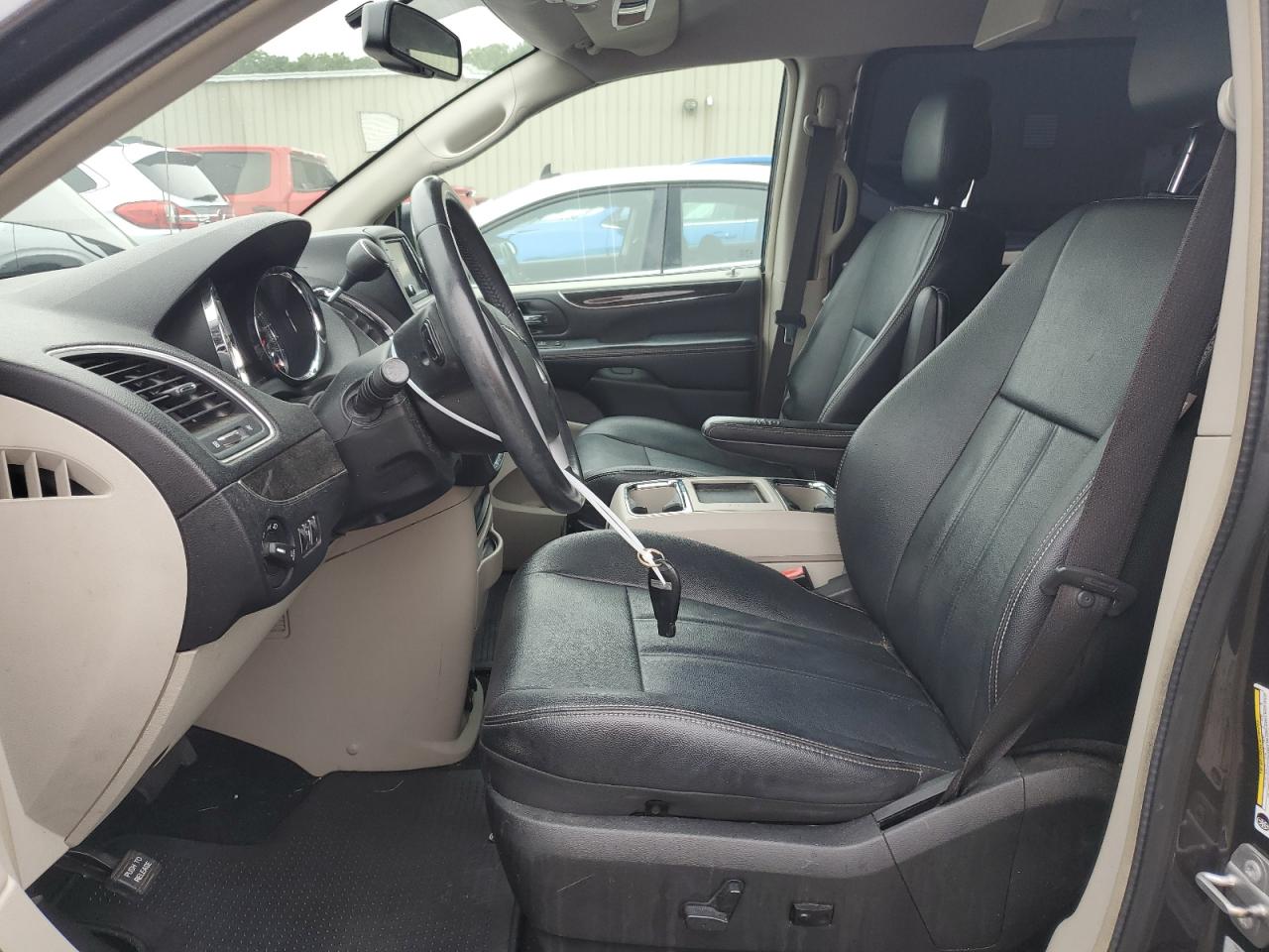 2016 Chrysler Town & Country Touring VIN: 2C4RC1BG7GR198042 Lot: 63389644