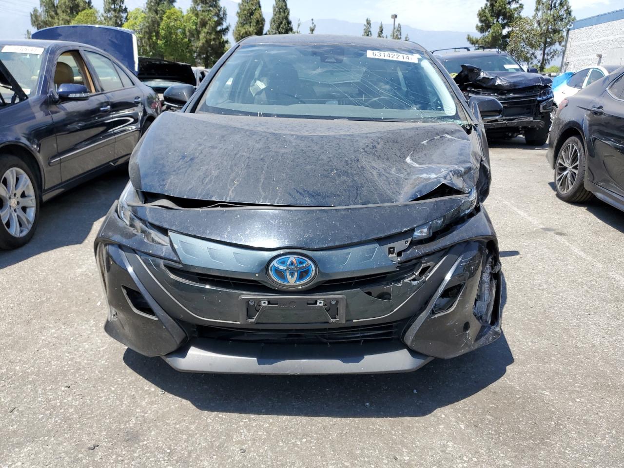 2022 Toyota Prius Prime Le VIN: JTDKAMFP1N3228077 Lot: 63142214
