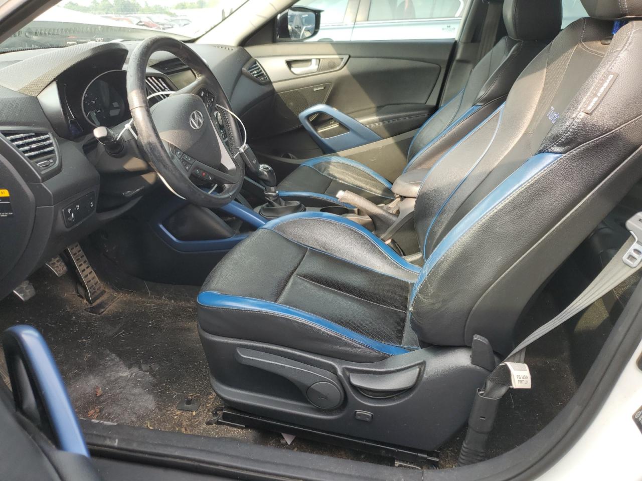 2013 Hyundai Veloster Turbo VIN: KMHTC6AE0DU153960 Lot: 60488364