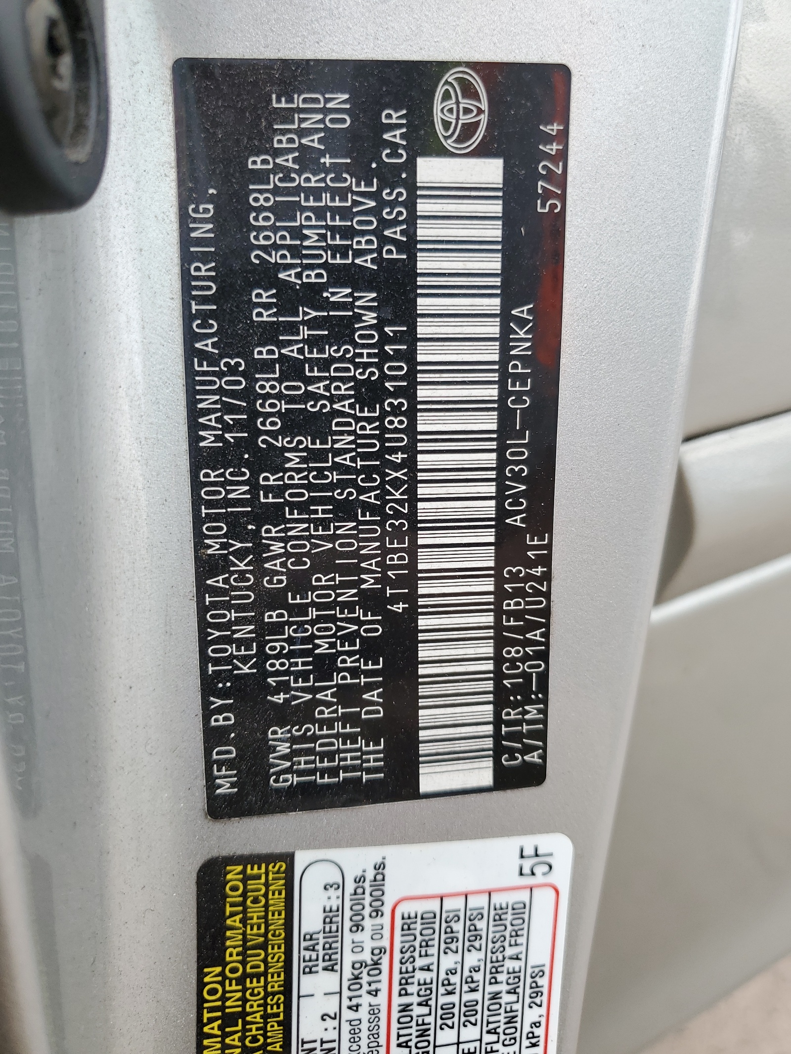 4T1BE32KX4U831011 2004 Toyota Camry Le