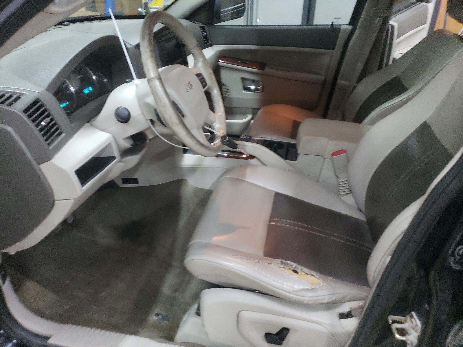 1J4HR58216C362111 2006 Jeep Grand Cherokee Limited