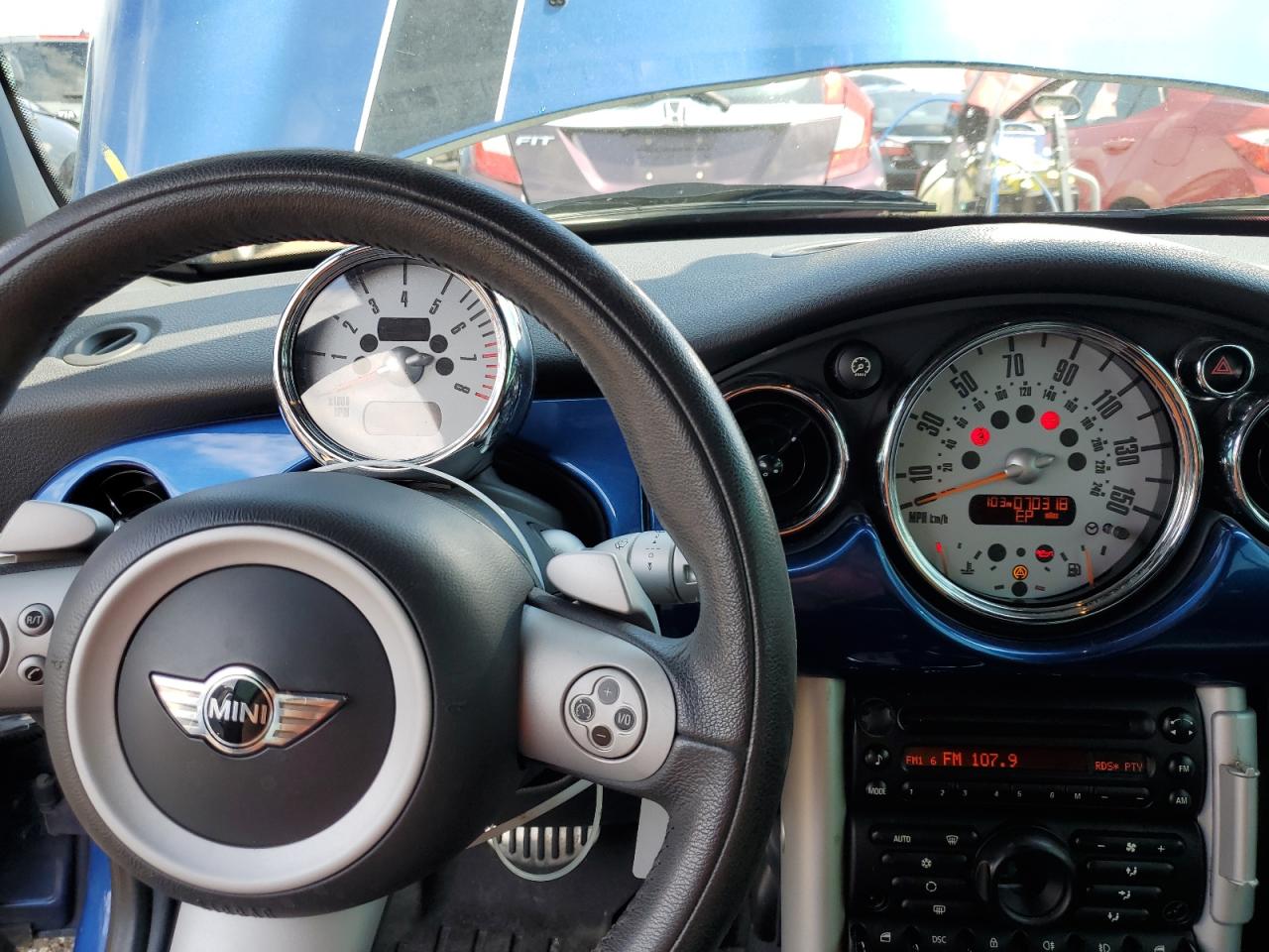 2008 Mini Cooper S VIN: WMWRH33518TL96584 Lot: 62418804