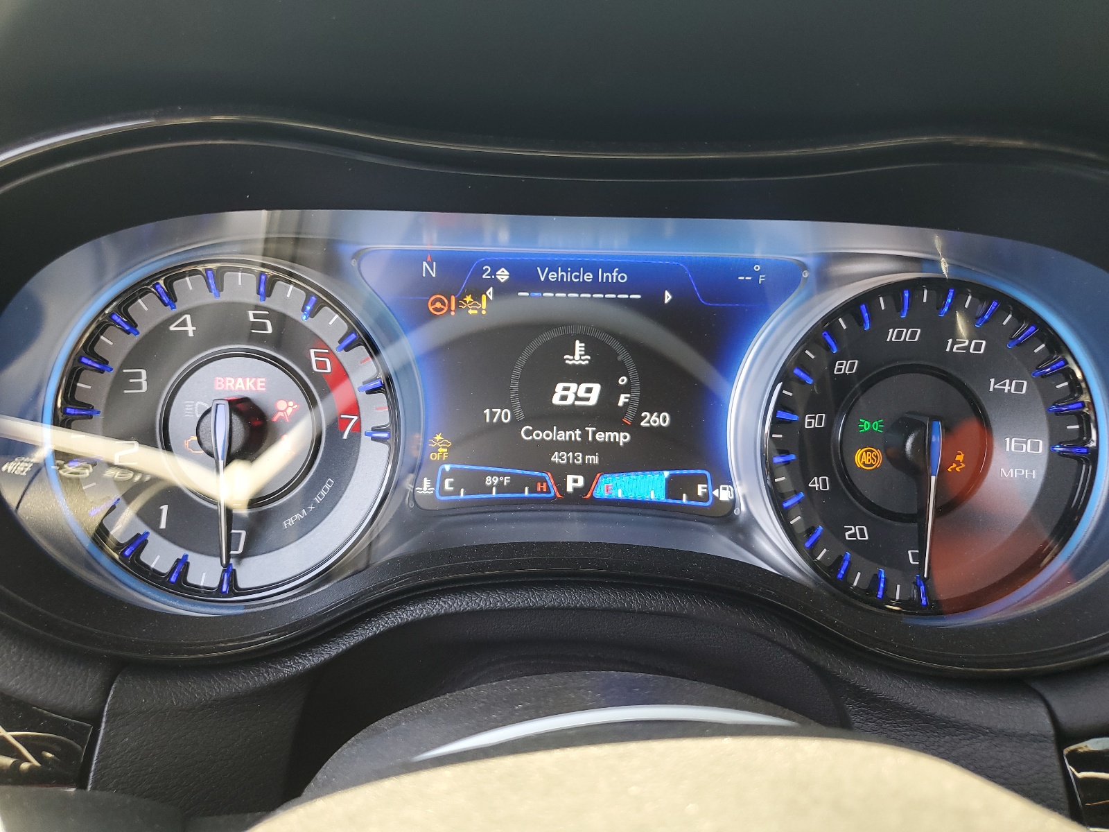 2C3CCAPJ8PH502550 2023 Chrysler 300C