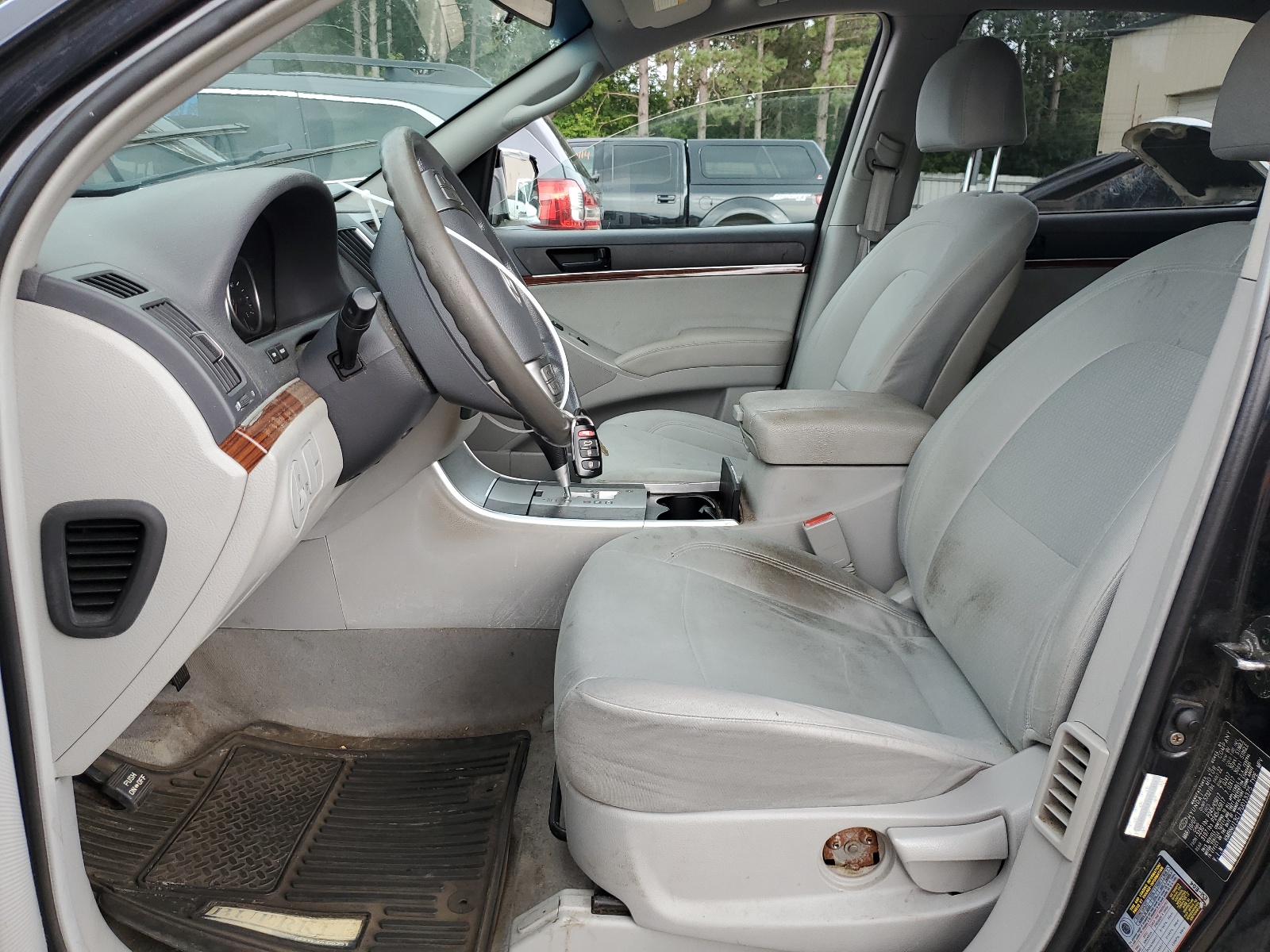 KM8NU13C17U013375 2007 Hyundai Veracruz Gls