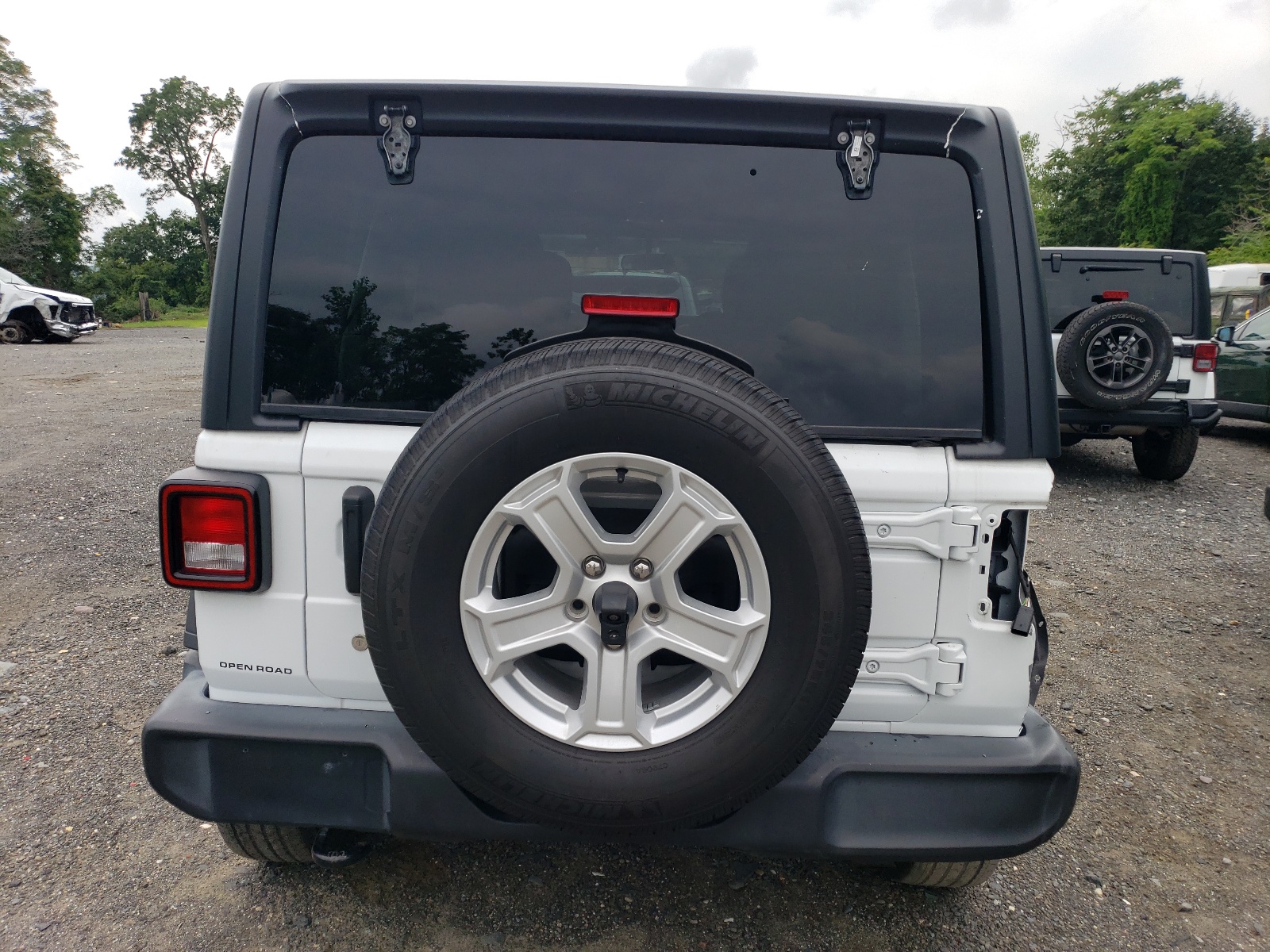 1C4HJXDN5KW593174 2019 Jeep Wrangler Unlimited Sport