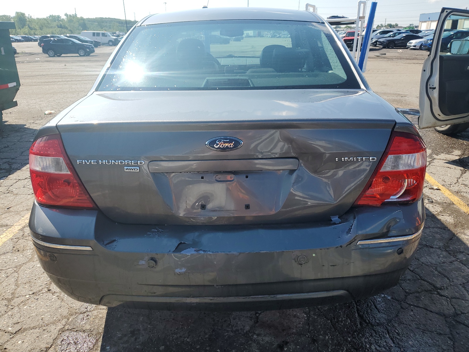 1FAHP28175G165569 2005 Ford Five Hundred Limited