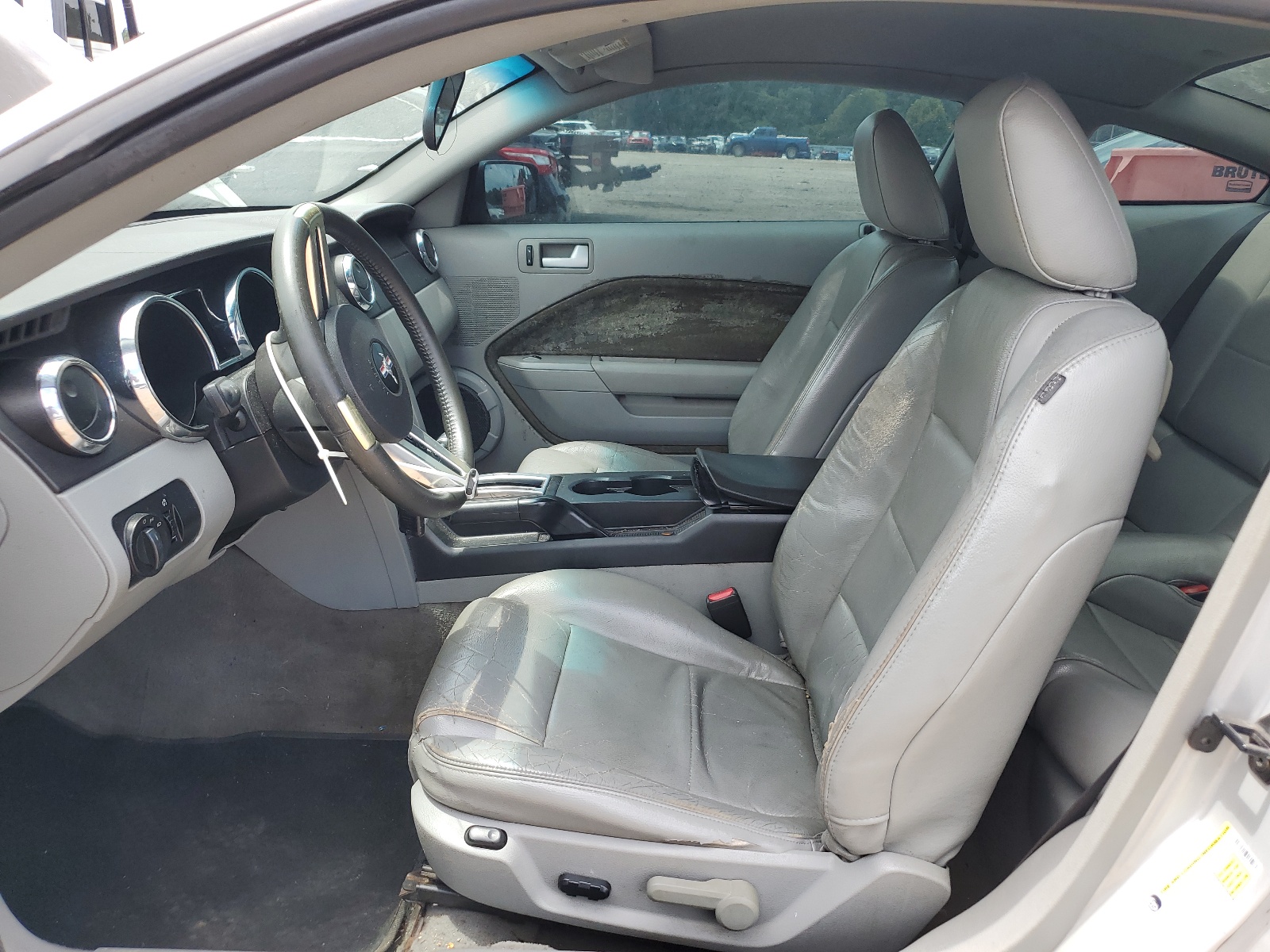 1ZVHT80N985188162 2008 Ford Mustang