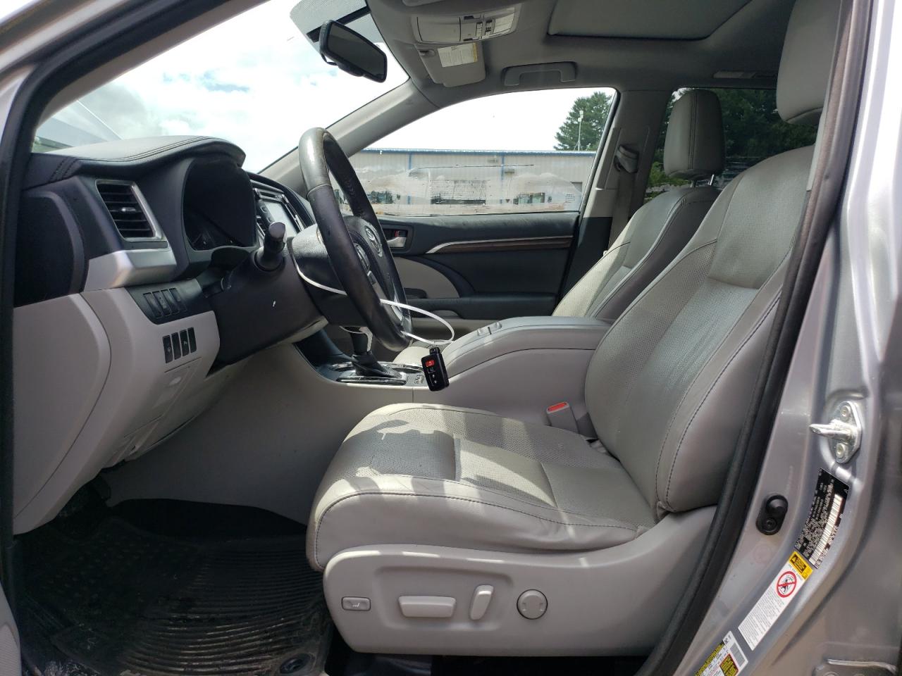 2015 Toyota Highlander Limited VIN: 5TDDKRFHXFS104353 Lot: 65451884