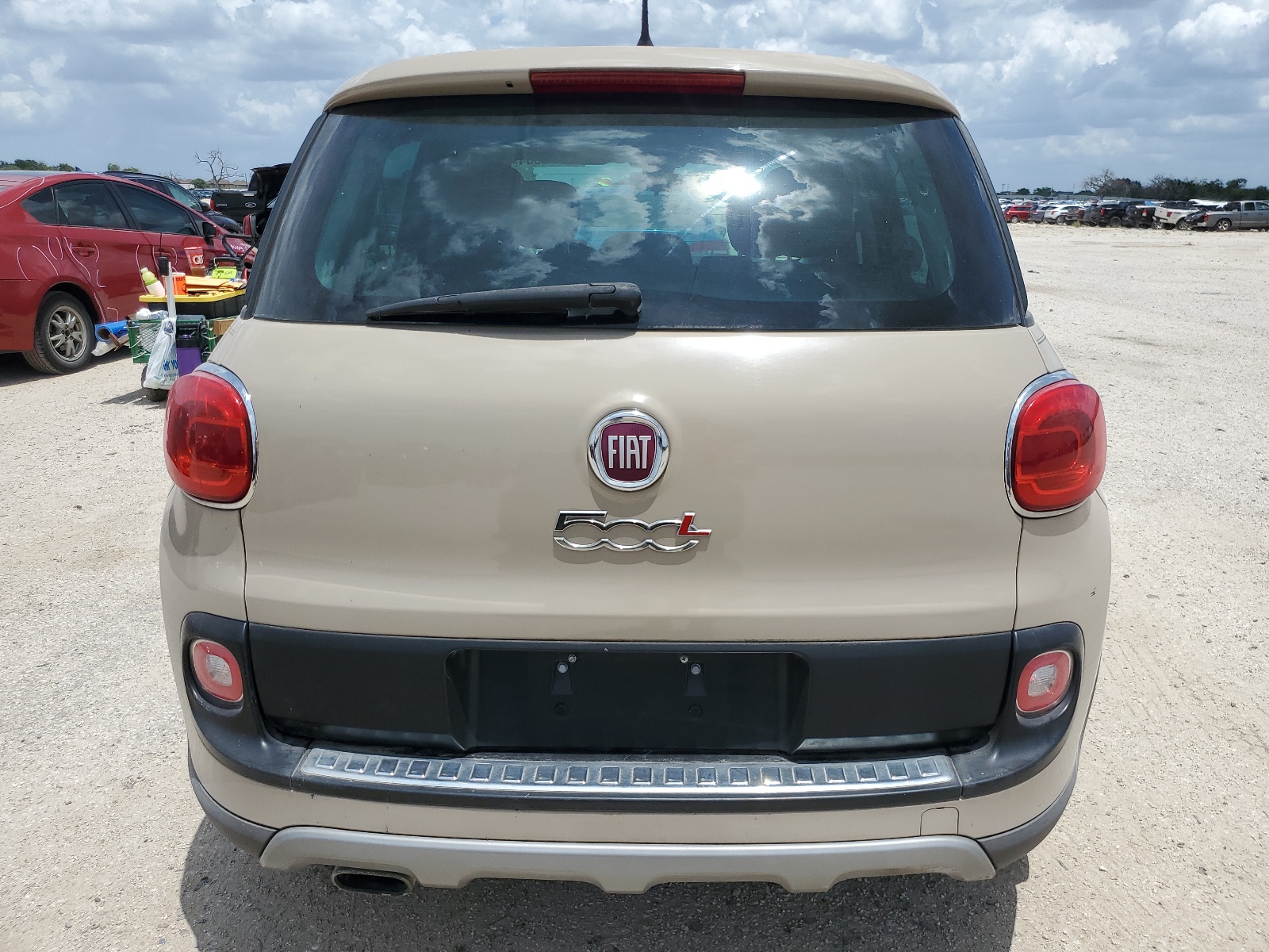 2015 Fiat 500L Trekking vin: ZFBCFADH9FZ031353