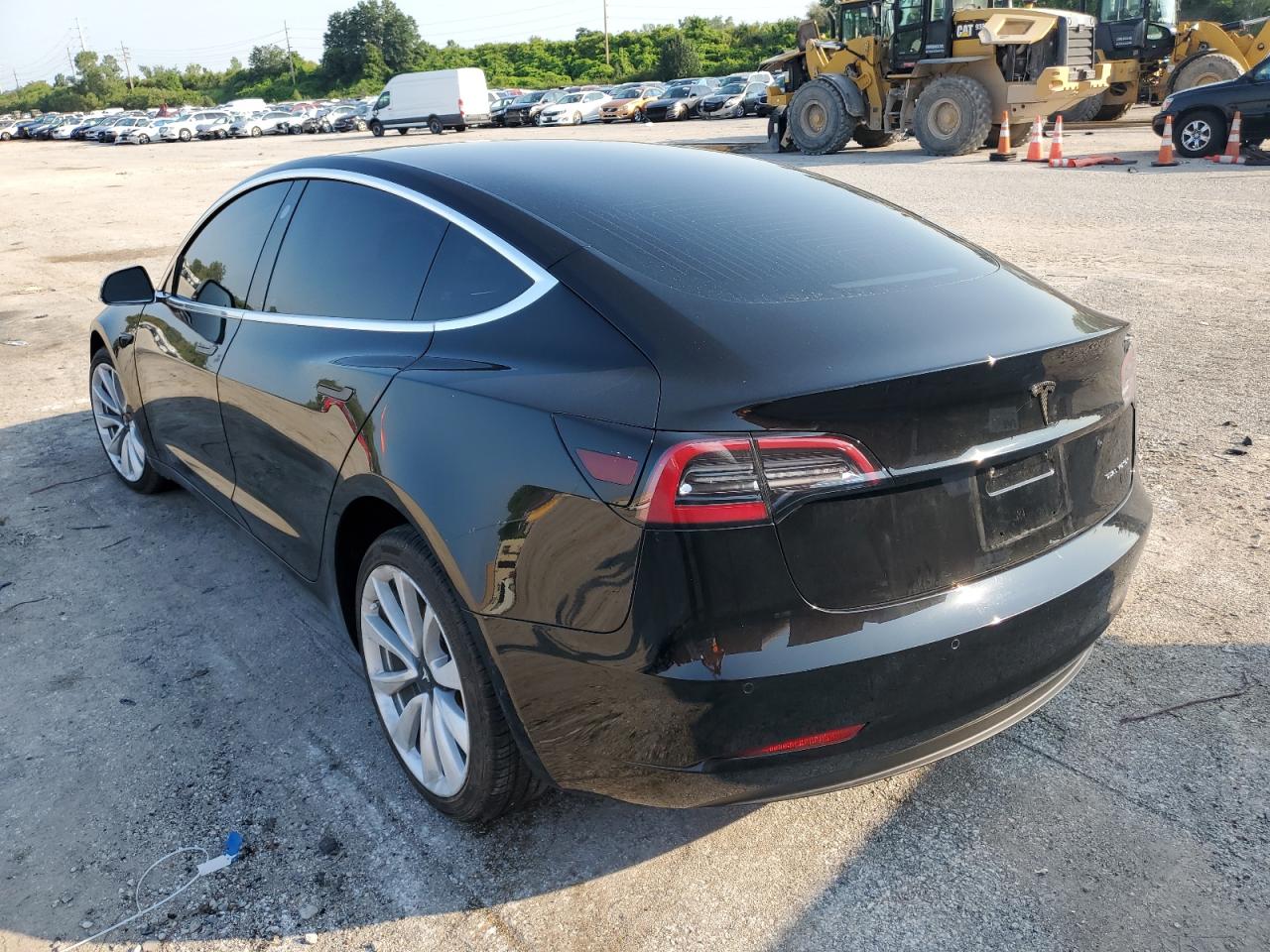 5YJ3E1EB4JF086771 2018 TESLA MODEL 3 - Image 2