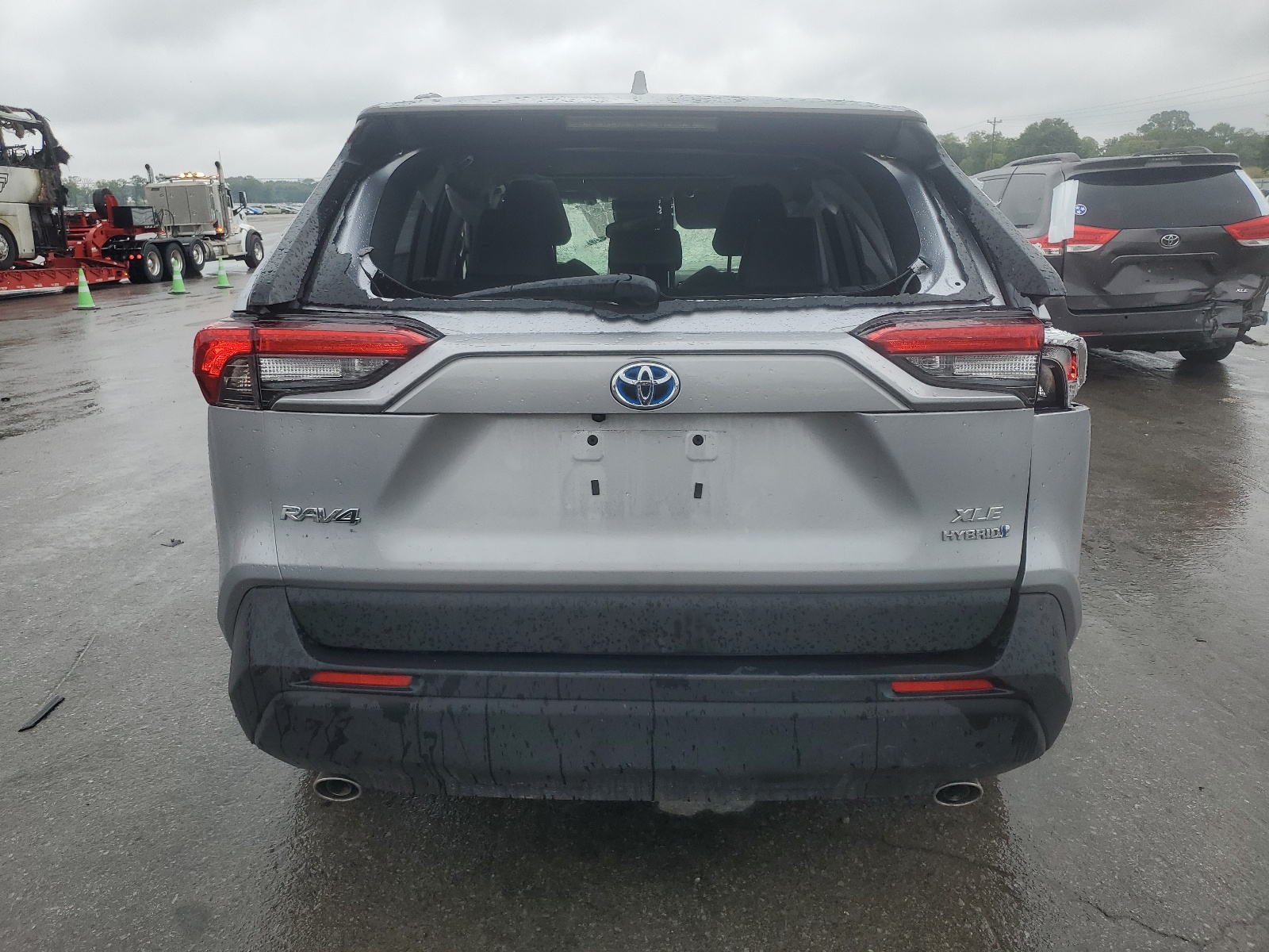 JTMB6RFVXPD095104 2023 Toyota Rav4 Xle Premium