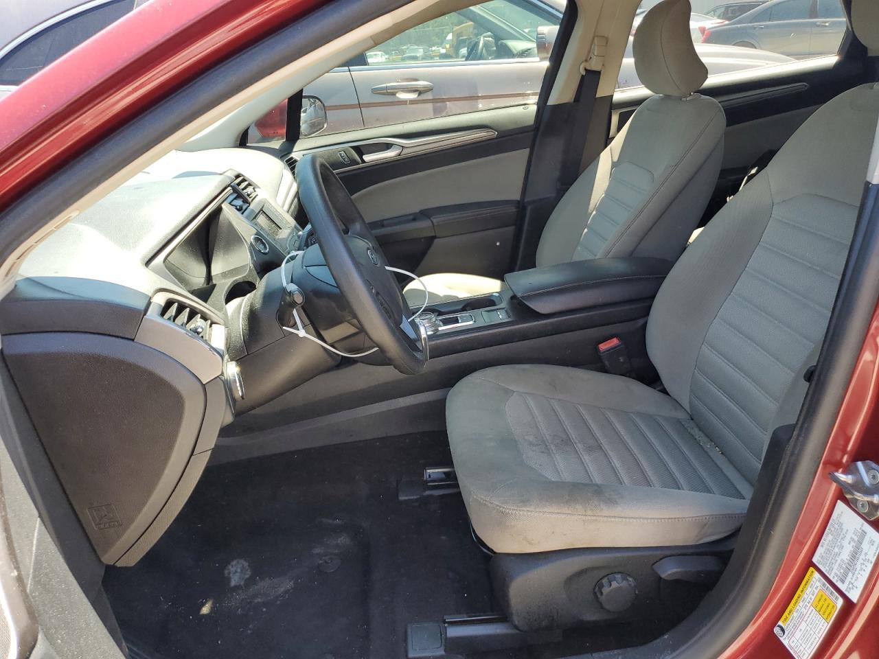 2019 Ford Fusion S VIN: 3FA6P0G7XKR162669 Lot: 92043085