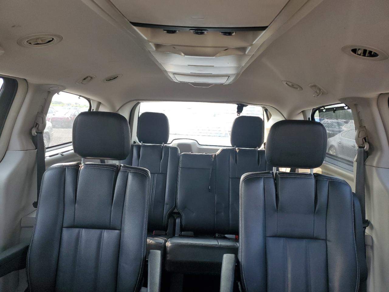 2016 Chrysler Town & Country Touring VIN: 2C4RC1BG5GR248176 Lot: 63533254