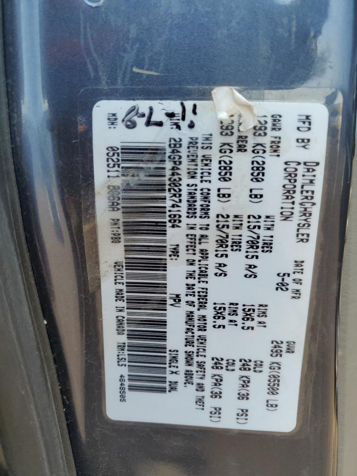 2002 Dodge Grand Caravan Sport VIN: 2B4GP44302R741664 Lot: 63966684