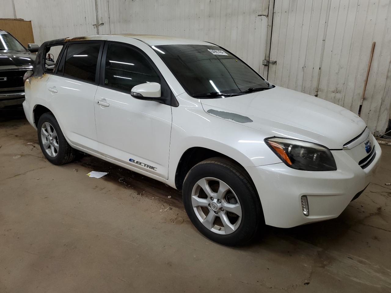 VIN 2T3YL4DV6DW002070 2013 TOYOTA RAV4 no.4