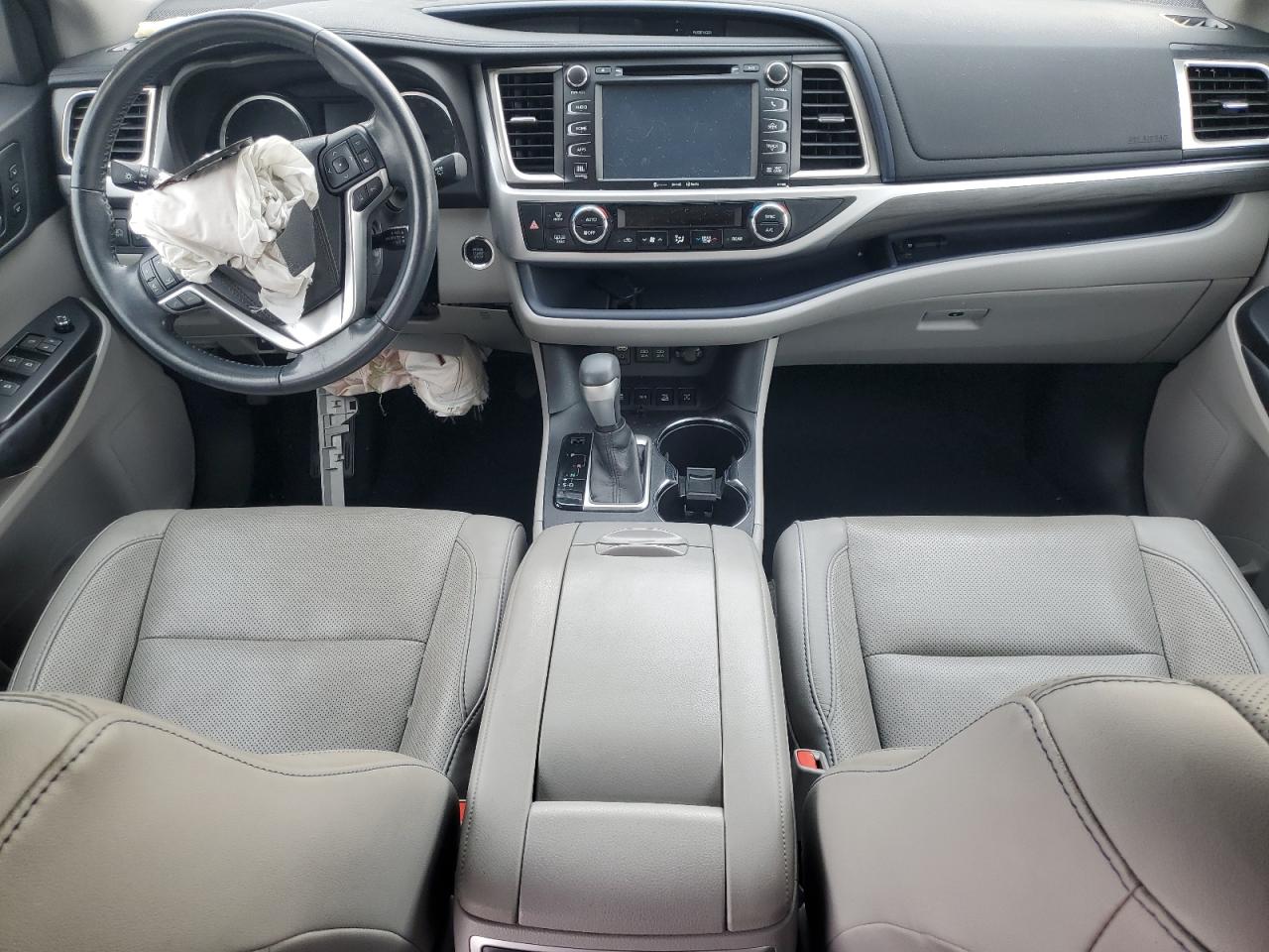 2017 Toyota Highlander Limited VIN: 5TDDZRFH0HS416096 Lot: 63110024