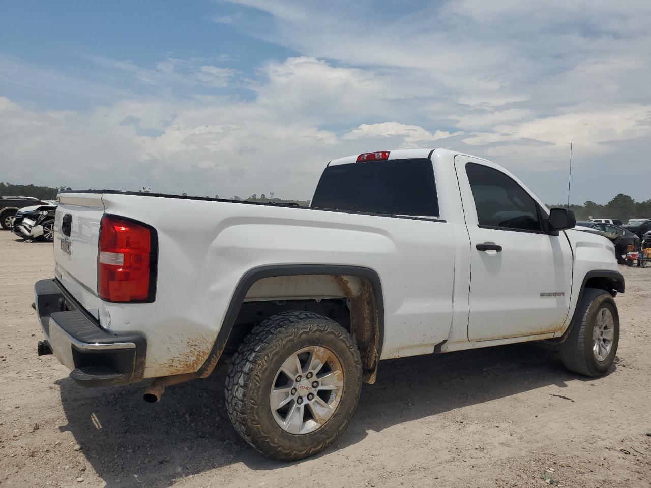 2017 GMC Sierra - Image 3