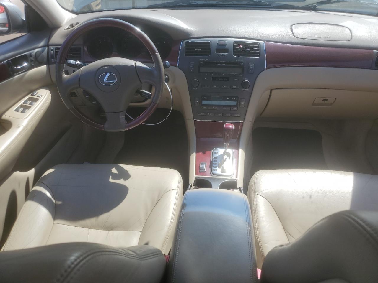 2004 Lexus Es 330 VIN: JTHBA30G445042411 Lot: 62905214