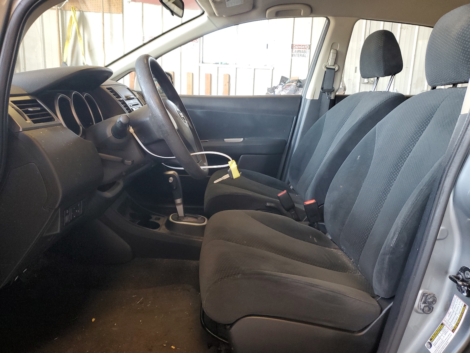 3N1BC1CP1BL499169 2011 Nissan Versa S