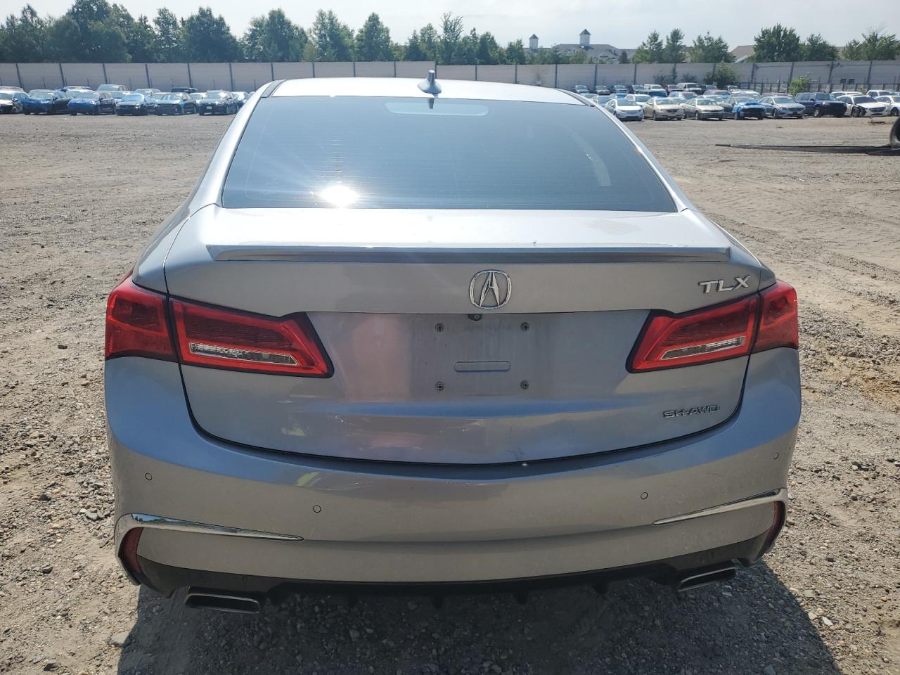 19UUB3F75JA006665 2018 Acura Tlx Advance