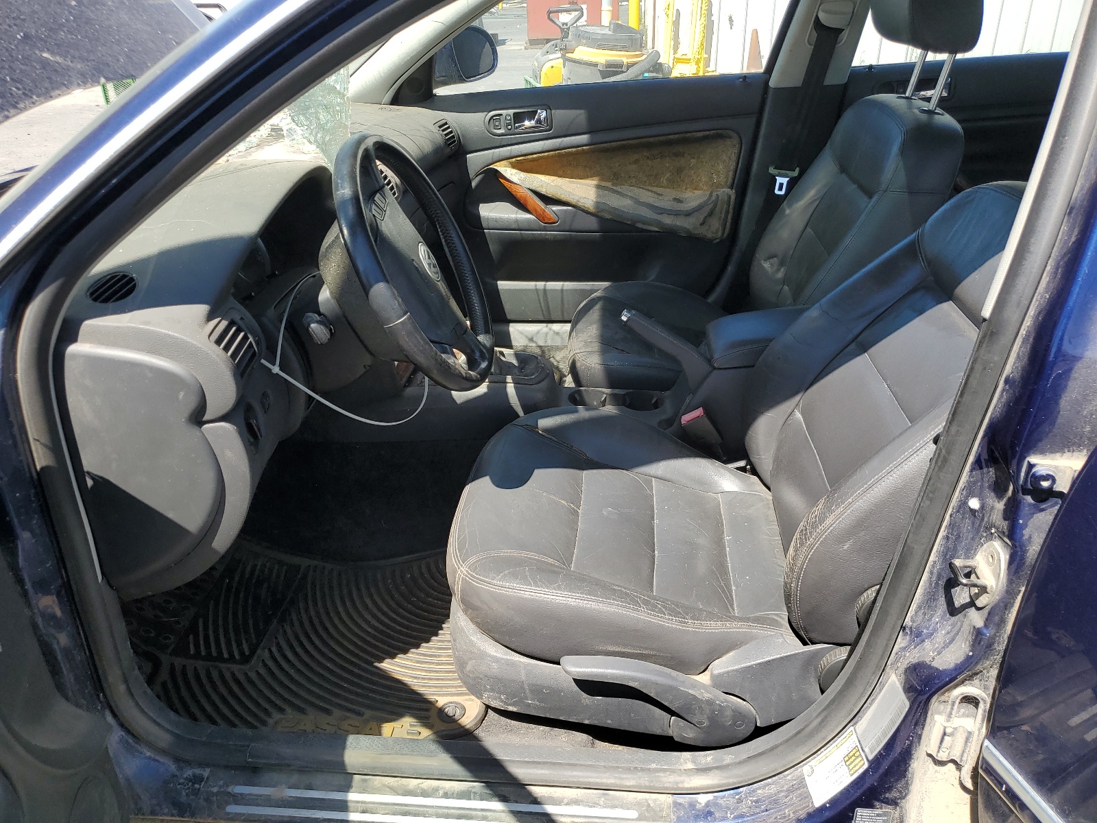 WVWPD63B24P320789 2004 Volkswagen Passat Gls