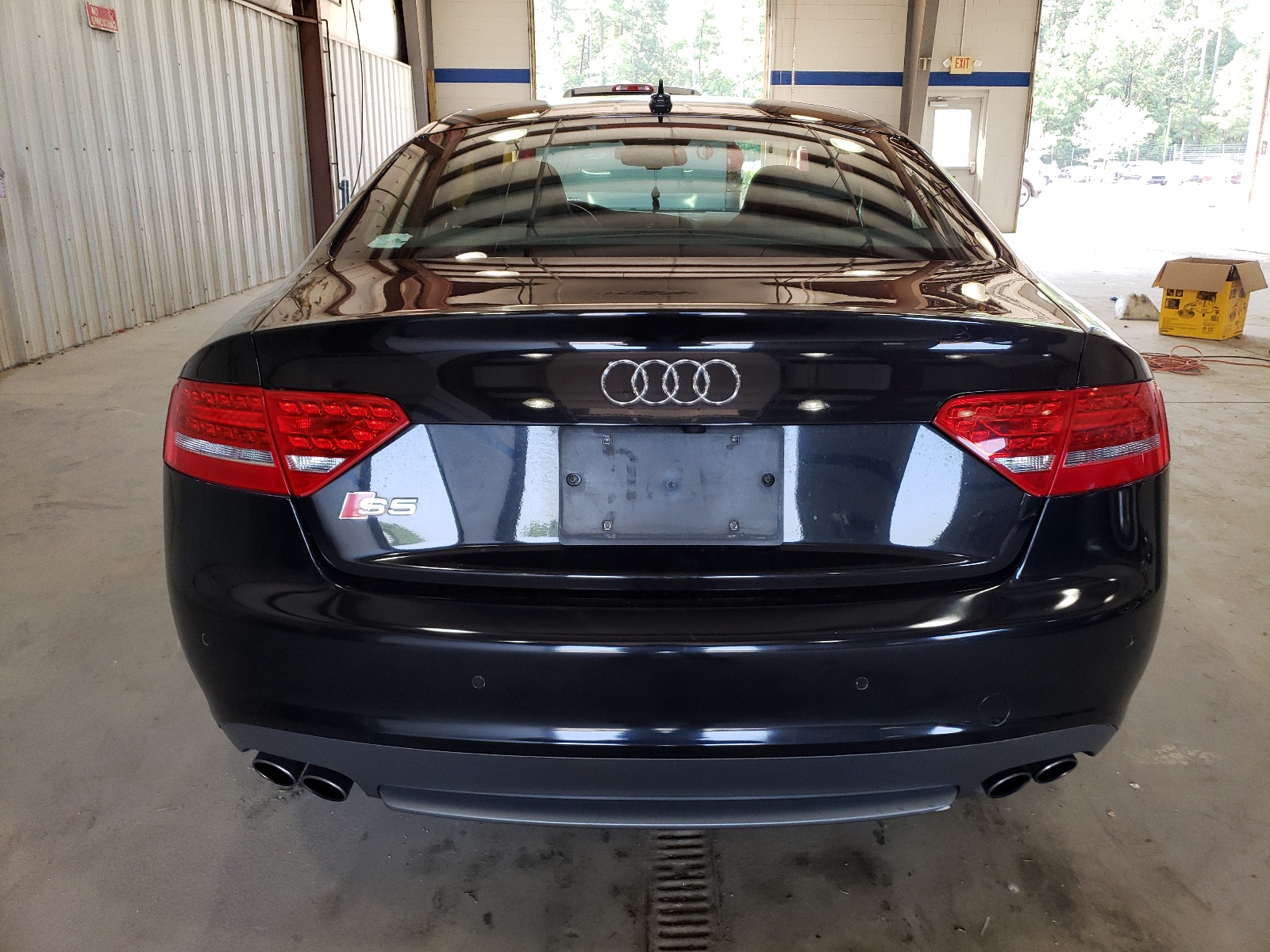 WAUVVAFR6BA057039 2011 Audi S5 Prestige
