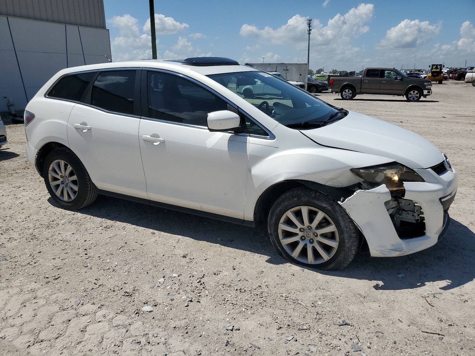 JM3ER2B50B0366633 2011 Mazda Cx-7